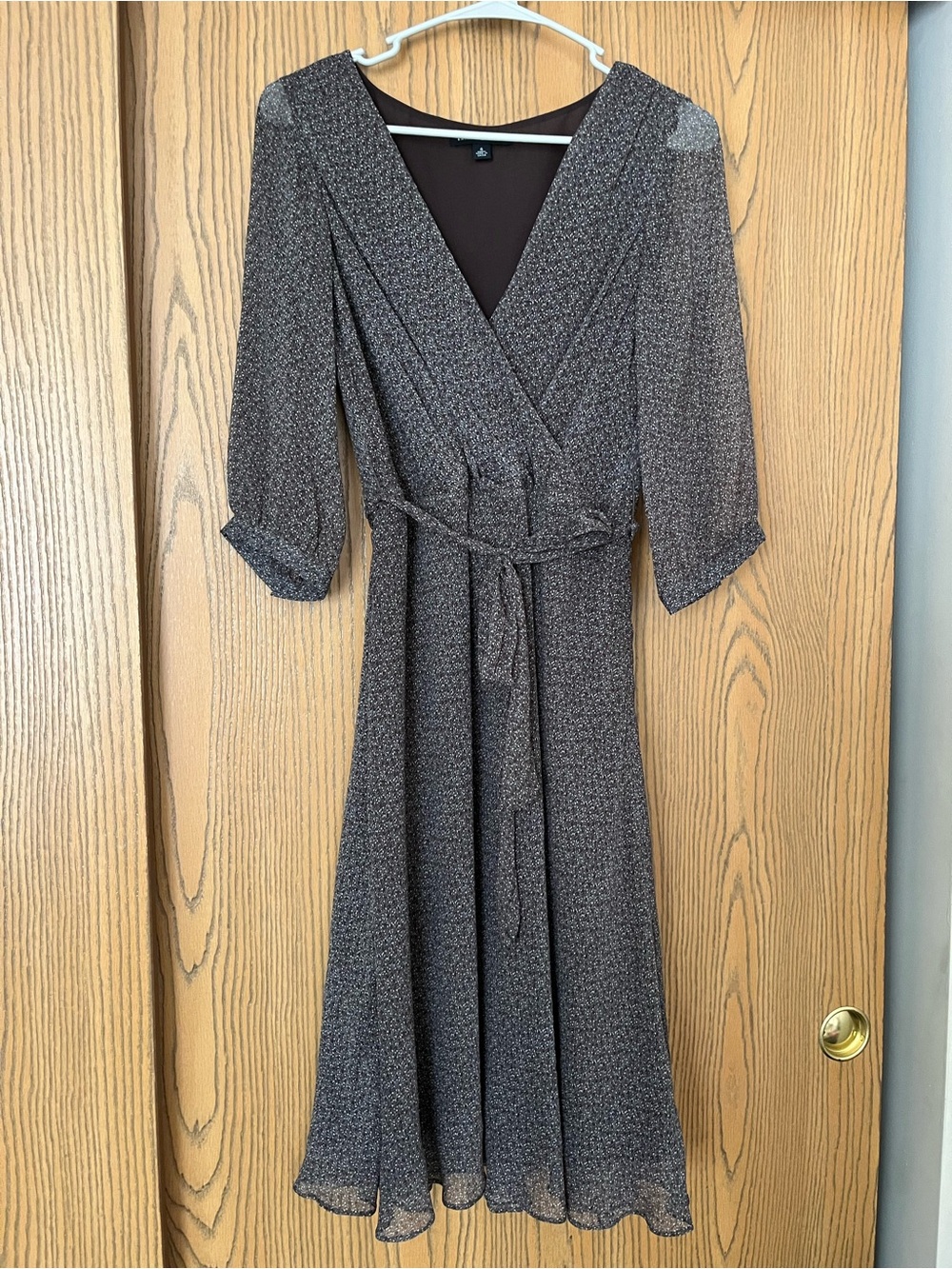Women's Banana Republic Shimmer Brown Wrap Midi Dress with Belt Flowy size 4